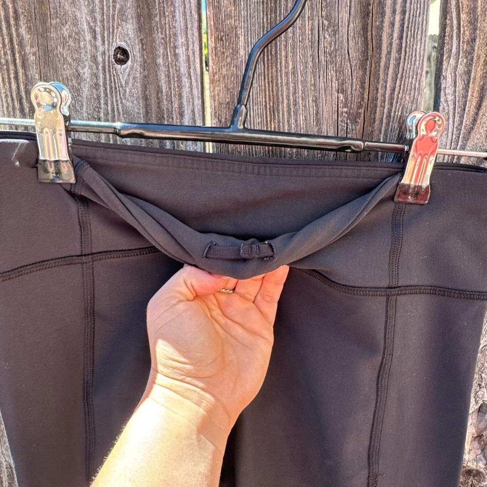 Lululemon Athletica Black Silver Tight Stuff Full Length Reflective Leggings 6 - Picture 11 of 14